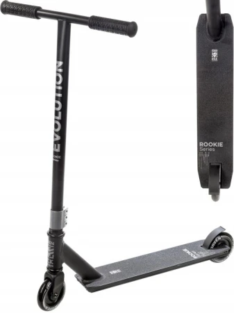Raven Evo Rookie black 100mm freestyle koloběžka Raven Evo Rookie black 100mm freestyle koloběžka
