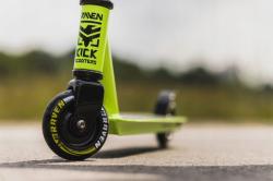 Raven Evolution Rookie Lime freestyle kolobežka