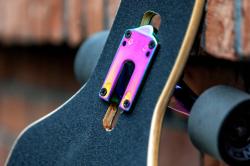 Raven Neox ABEC9 Drop-thru neochrome longboard