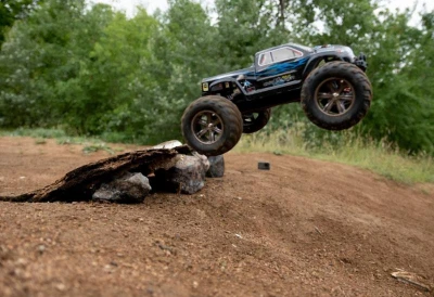 IQ models RC auto XLH X9115 2WD - modrá