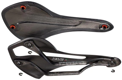 Repente sedlo Artax GL černé / 132 mm / 165 g