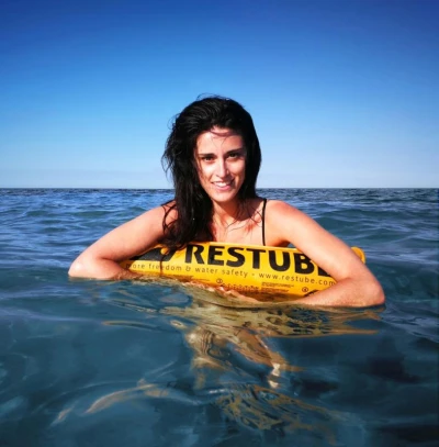 Restube Beach 2025 sea blue záchranný systém