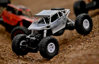 RISKER conqueror 4x4 1:18