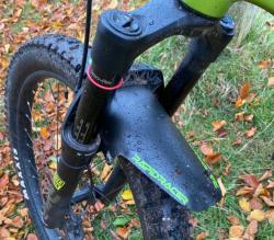 RRP Enduro Guard Red Large blatník