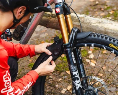 RRP Proguard Bolt-on Front Black Max Protection V2 blatník