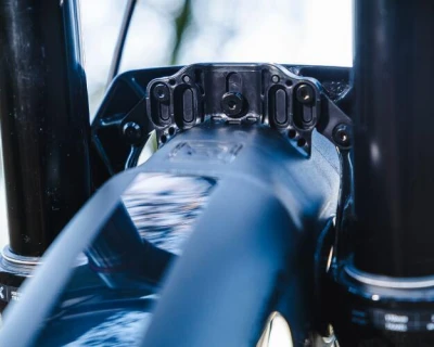 RRP Proguard Bolt-on Front Black Mini V2 blatník