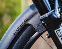 RRP Proguard Bolt-on Front Black Standard V2 blatník