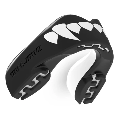 Safe Jawz Fangz Black Chránič zubů