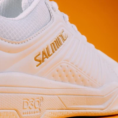Salming Eagle 2 White/Gold sálovky POUZE EU 44,5 - UK 9,5 - 28,5 cm (VÝPRODEJ)