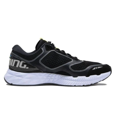 Salming Recoil Warrior Women Black/White dámské běžecké boty Salming Recoil Warrior Women Black/White dámské běžecké boty