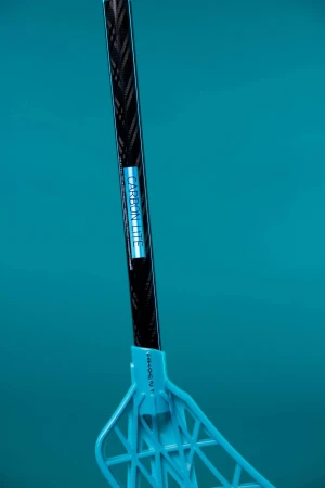 Salming Q-series Carbon Lite Trident TX 27 Black / LagunaBlue + sleva 300,- na příslušenství