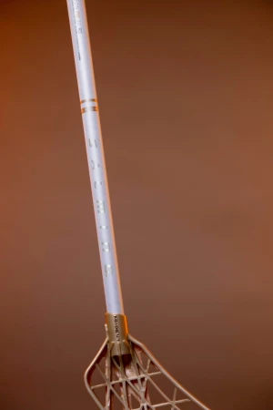 Salming Q-series Carbon Pro 2.0 RD Trident TX 27 White / Champagne + sleva 400,- na příslušenství