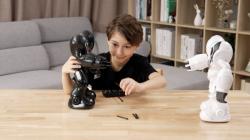 Silverlit Robot Blast LED černý