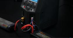 Skyrc Nabíječka T200 2 x 100 W