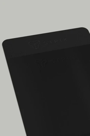 STRIX Podložka na cvičení Yoga Mat Black (VÝPRODEJ)