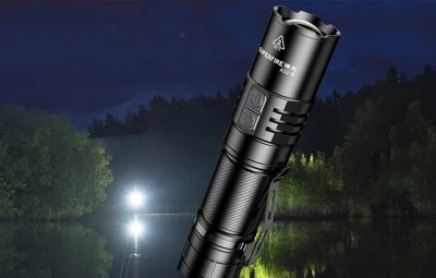 Superfire A22S černá 2300lm LED svítilna