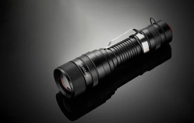 Superfire Svítilna F5, 1100lm, USB