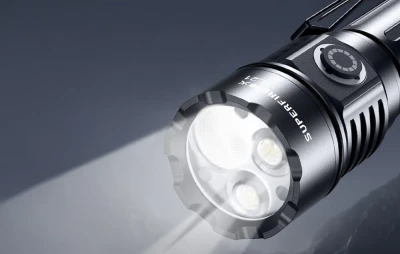 Superfire L21 černá svítilna
