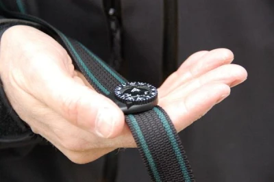 Suunto Clipper černý univerzální kompas na hodinky