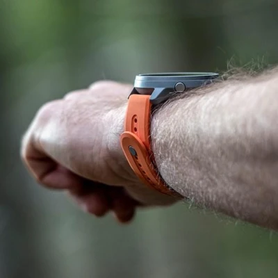 Suunto 9 Granite Orange Athletic 24 mm silikonový řemínek
