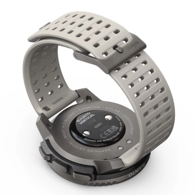 Suunto Vertical Titanium Solar Sand sportovní GPS hodinky