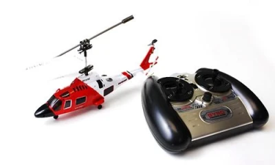 Syma Augusta červeno-bílo-černý mini RC vrtulník
