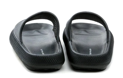 Tom Tailor 9580210001 černé pánské plážovky
