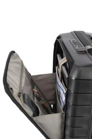 Travelite Mooby S Front pocket Black kufr + kosmetická taštička zdarma