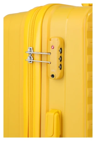 Travelite Pacific M Yellow