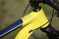 United Clovis 3.10 29 Modro/žluté horské kolo + výbava zdarma