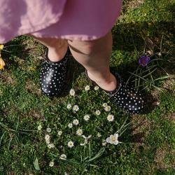 Vlnka Dámské ortopedické dřeváky Spring Puntík černá