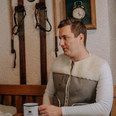 Vlnka Vesta z ovčí vlny velur šedá POUZE 3XL (VÝPRODEJ)