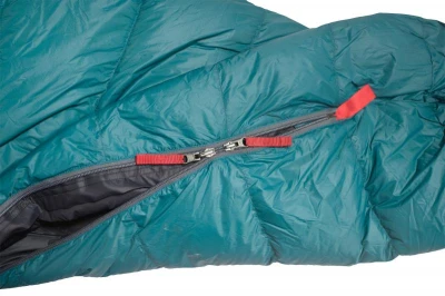 Warmpeace SOLITAIRE 250 EXTRA FEET 180 cm spací pytel + sleva 600,- na příslušenství