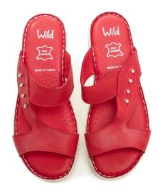 Wild 016935B červené dámské nazouváky na klínku