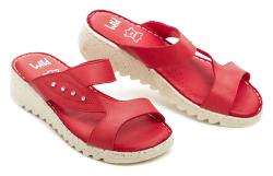 Wild 016935B červené dámské nazouváky na klínku