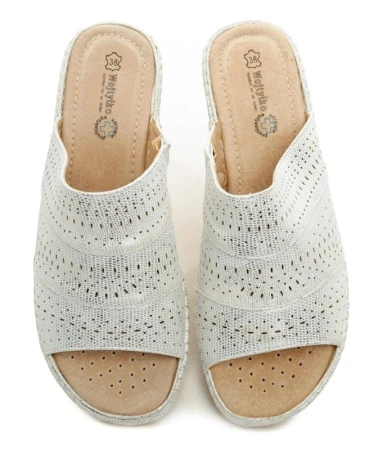 Wojtylko 7KL10121L bílé dámské nazouváky