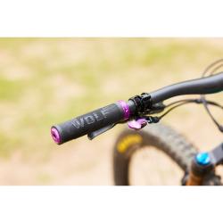 WOLF TOOTH Echo černá/zlatá gripy