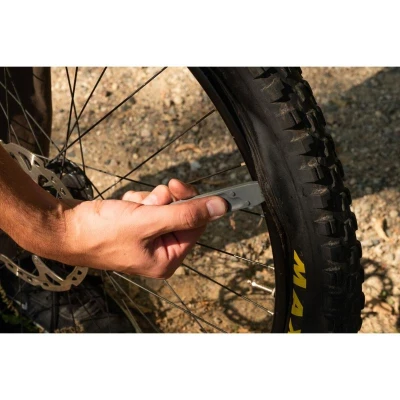 Wolf Tooth Nářadí 8-bit Tire Lever + Rim Dent Remover
