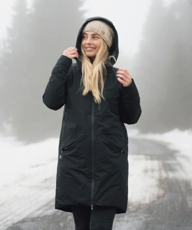 Woox Gakona Black Beauty parka