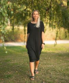 Woox Timanfaya Black Beauty šaty