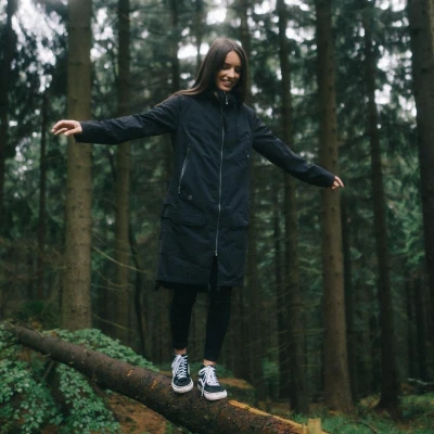 Woox Ventus Urban Black Onyx Chica dámská větrovka POUZE 48 (VÝPRODEJ)
