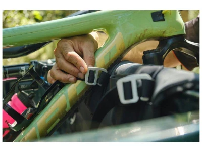 Yakima GATEKEEPER EVO MD BLACK - nosič 5 kol na pickup