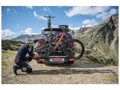 Yakima JUSTCLICK EVO 3 + ADAPTÉR - nosič 4 kol na tažné zařízení + sleva 600,- na příslušenství