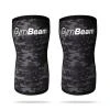 GymBeam Neoprenová bandáž na koleno Conquer Camo POUZE XL (VÝPRODEJ)